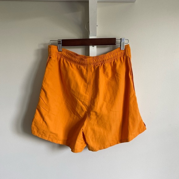 Aritzia Tna Claremont Shorts - Picture 2 of 4
